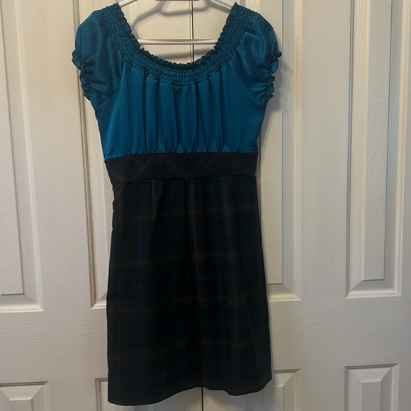 EUC Heart Soul Teal and Black Plaid Dress size medium - Picture 5 of 9